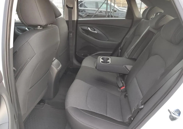 Hyundai I30 cena 98318 przebieg: 5, rok produkcji 2023 z Ostrzeszów małe 254